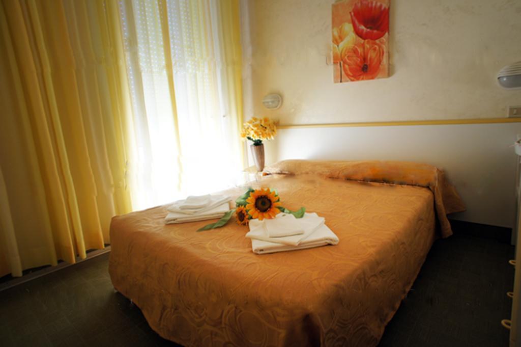 Hotel Brenta Viserbella di Rimini 外观 照片