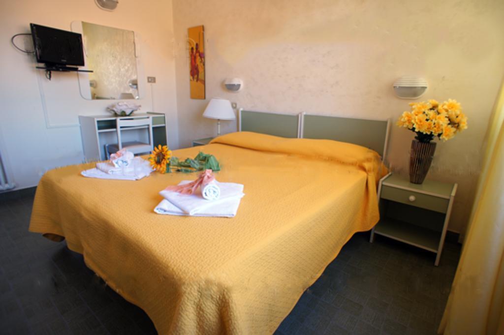 Hotel Brenta Viserbella di Rimini 外观 照片