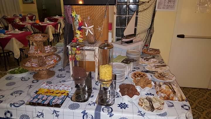 Hotel Brenta Viserbella di Rimini 外观 照片