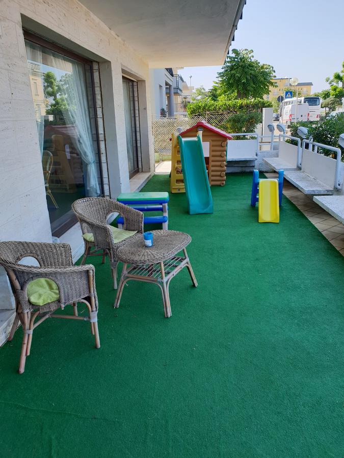 Hotel Brenta Viserbella di Rimini 外观 照片