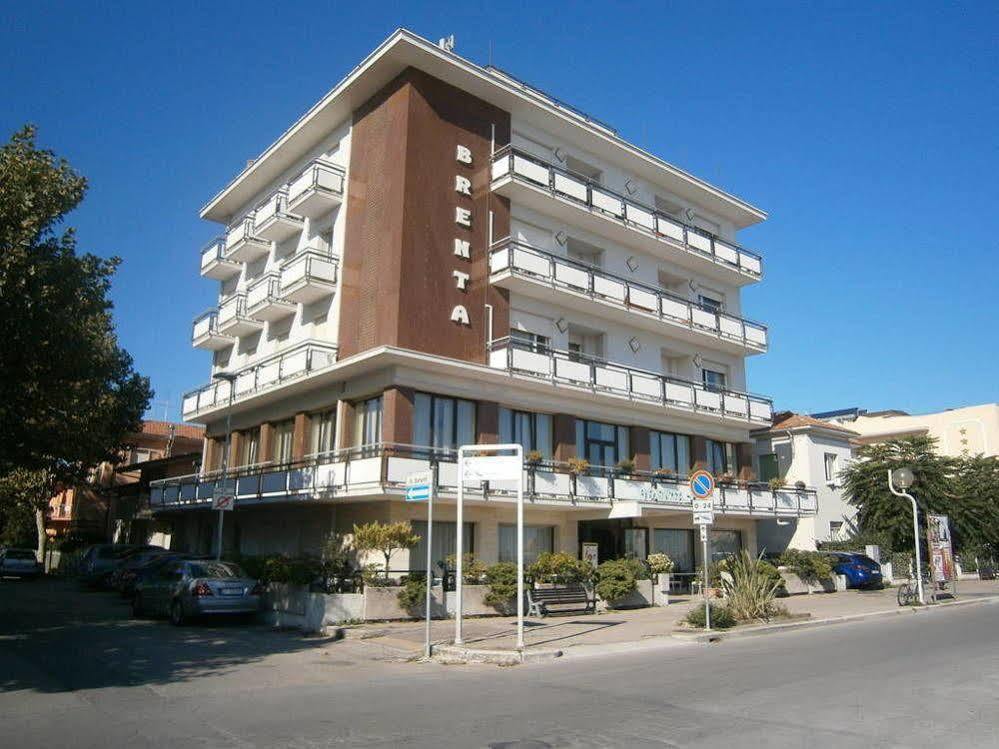 Hotel Brenta Viserbella di Rimini 外观 照片